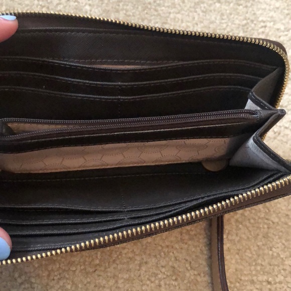 Wristlet - Picture 3 of 4